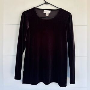 Susan Graver Women’s XS Black Velvet Blouse Top Long Sleeve Soft Stretch Comfy
